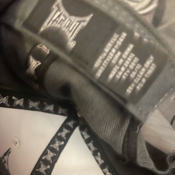 Tapout hat - Picture 4 of 5